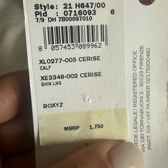 New Salvatore Ferragamo women’s bag with dust bag included - Picture 12 of 16